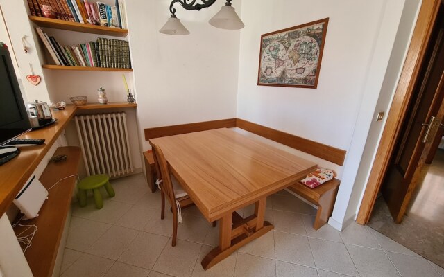 Santa in Caruggio- PortofinoVacanze