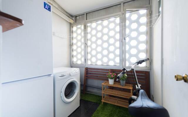 Stunning Double Bedroom Apartment