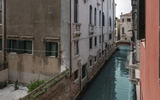 Rio Terra' Canal View Apartment