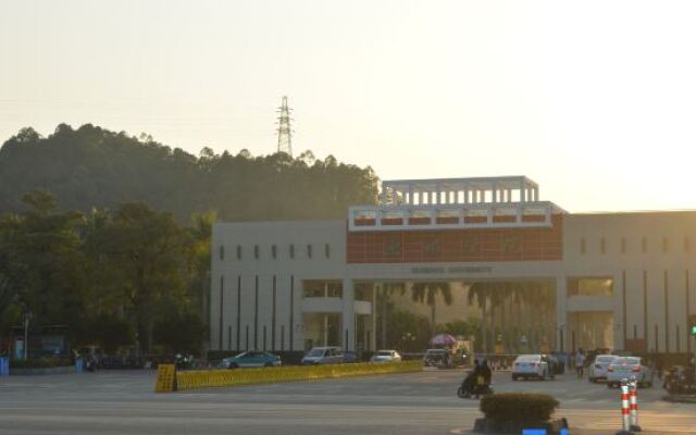 Hetang Fengyun Hotel (Huizhou Xueyuan)