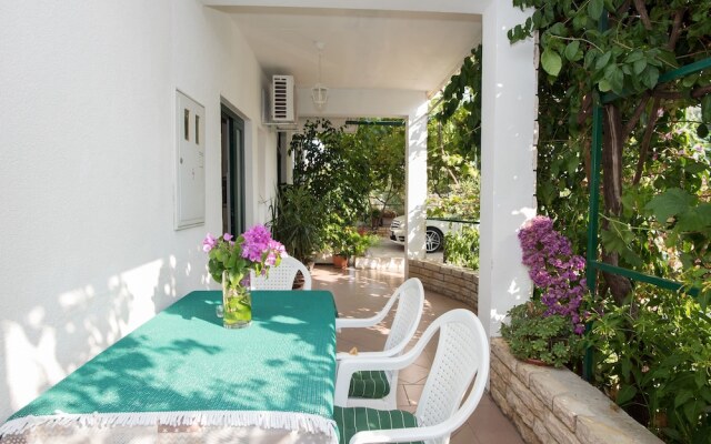 Apartments Mirjana