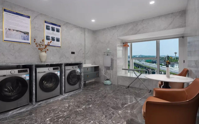 voco Changsha Airport by IHG