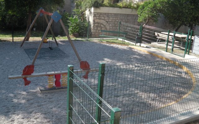 Happy Jackdaw in the Center of Split