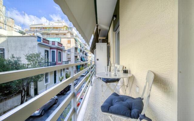 Lovely Sunlit Central Athens 2 Bedroom 2 Bathroom Condo