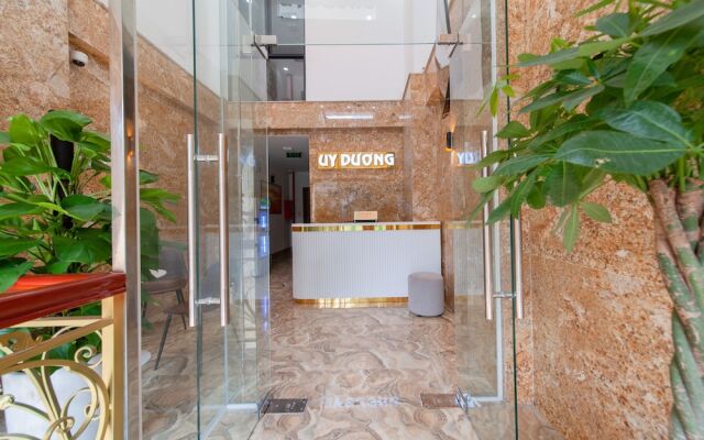 Uy Dương Hotel & Apartment - Nha Trang