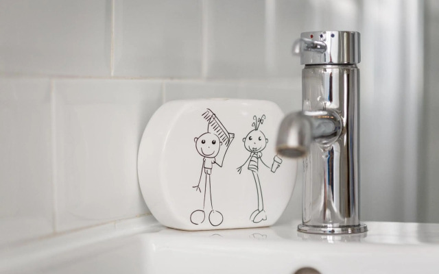 Beachside cosy apartment with pool