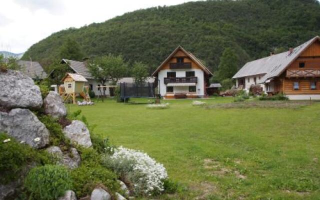 Apartments & Chalets Markez - Bohinj