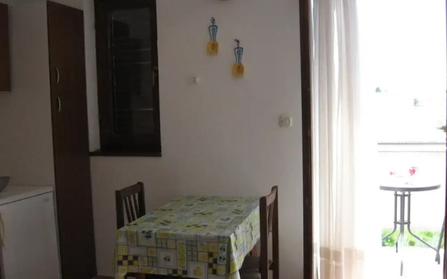 Nives - Great Location - A7