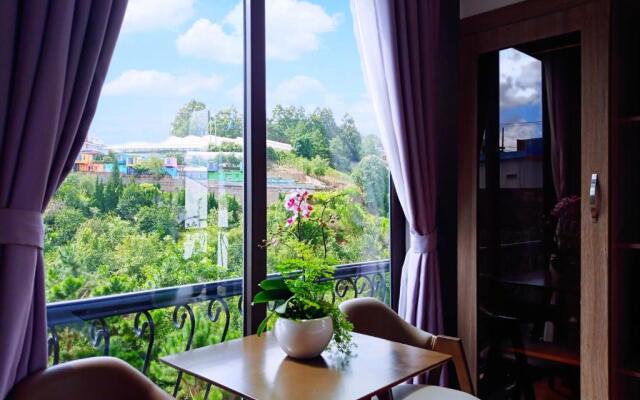 Amia Hotel