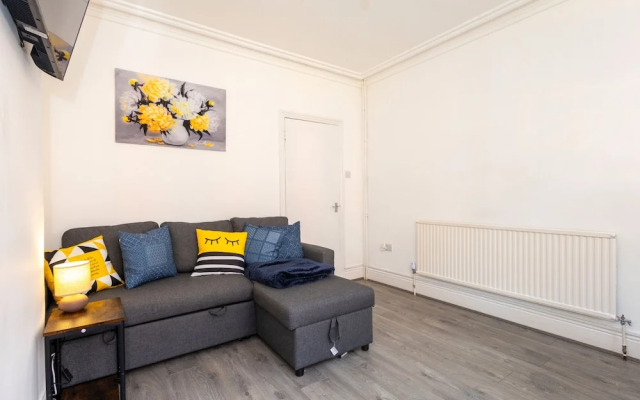 Tranquil Nottingham Retreat