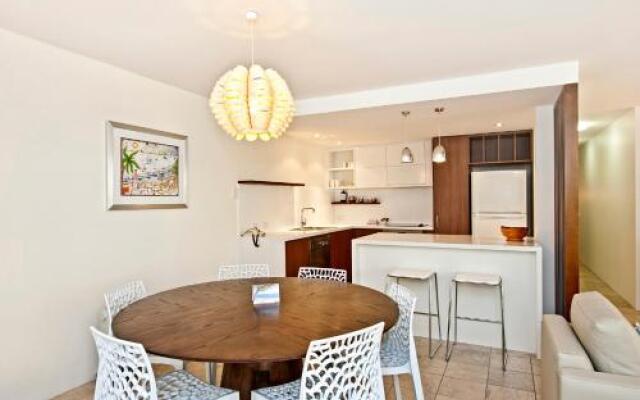 Alderly Apartment 8