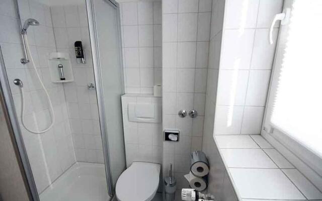 Kleine-Ferienwohnung-6-Strandnah-und-mit-Meerblick-im-Haus-Seeluft-Duhnen