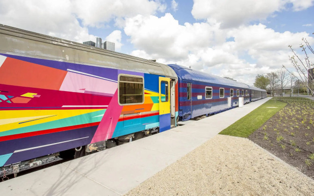 Train Lodge Amsterdam - Hostel