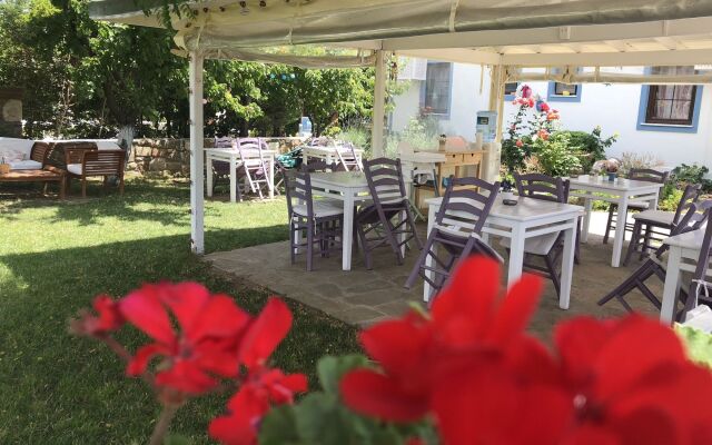 Bozcaada Kırlı Otel