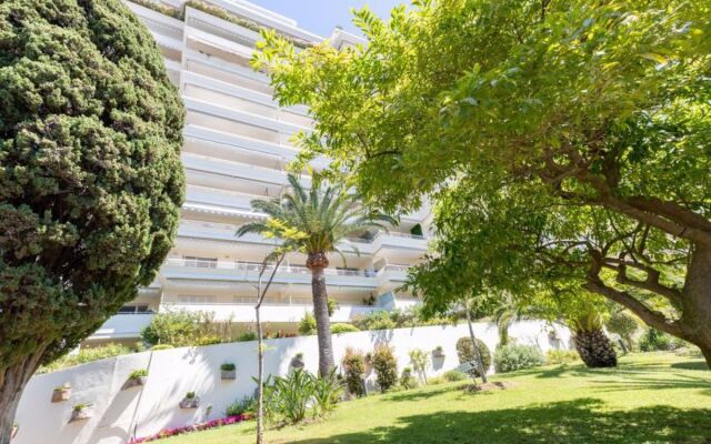 Alexandra Palace 30919