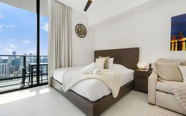 Studio with City Views in Downtown Miami
