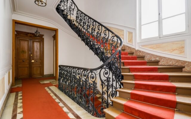 Appartement George V