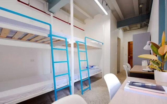 OYO 810 Urban Space