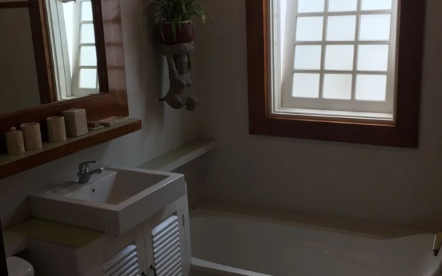 Yogyakarta Tropicana Villa