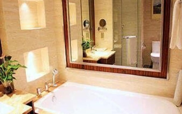 Ramada Plaza Huizhou East