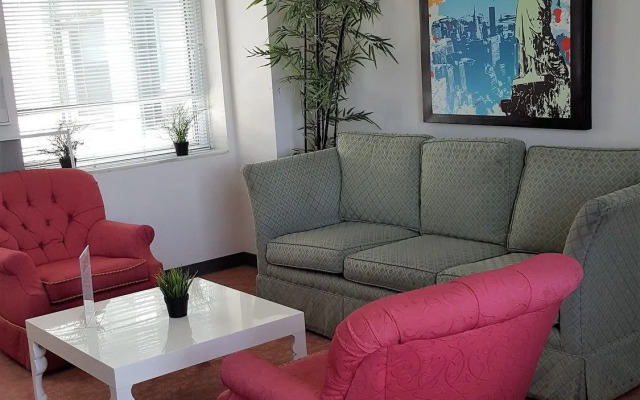 The Pittsfield Hotel Apartments Suites