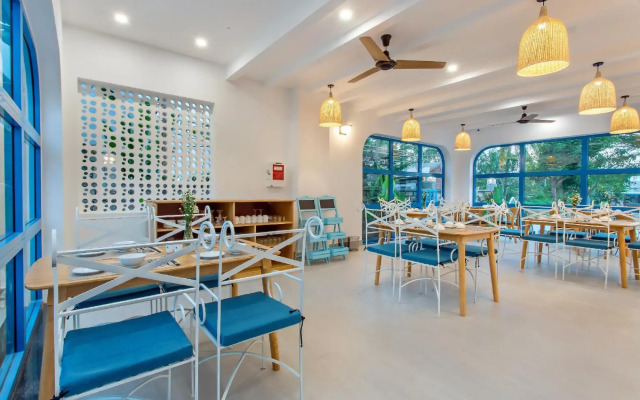 Santorin HoiAn Villa