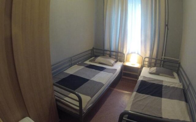 Mandarin Hostel