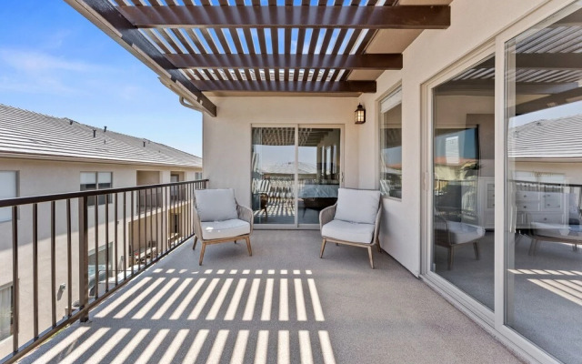 Winner, Winner! 13 Bedroom Home