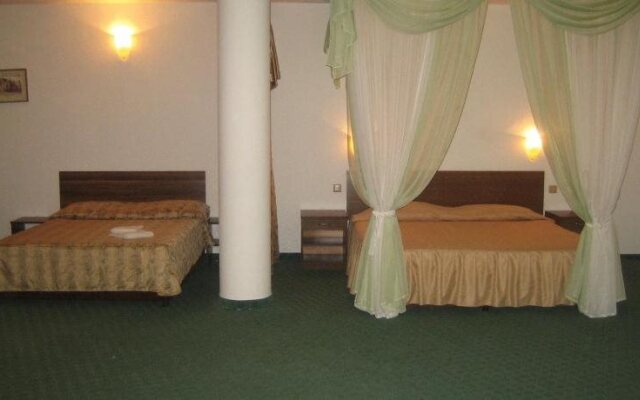 Hotel Rino