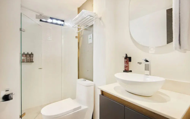 Hotel Attic 33