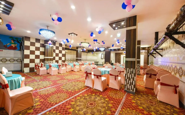 Gracious Inn Hotel by OYO Rooms