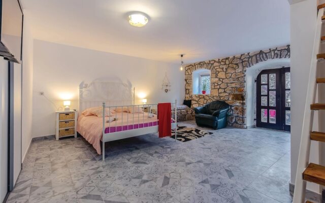 Beautiful Home in Krasica With Sauna, Wifi and 2 Bedrooms