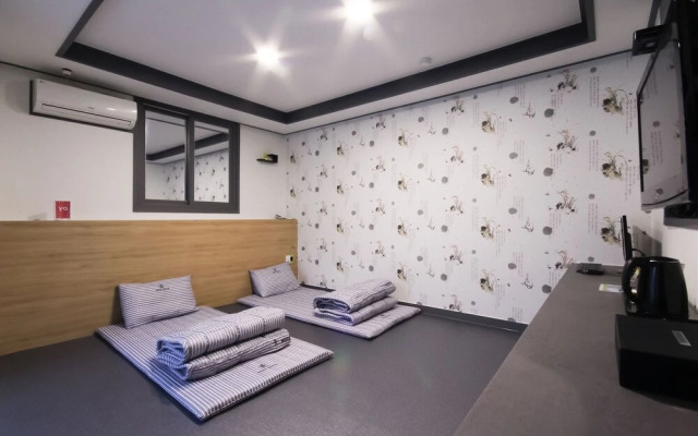 Amor Hotel in Eobang-dong Gimhae