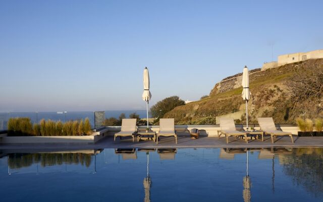 Mayu Suites
