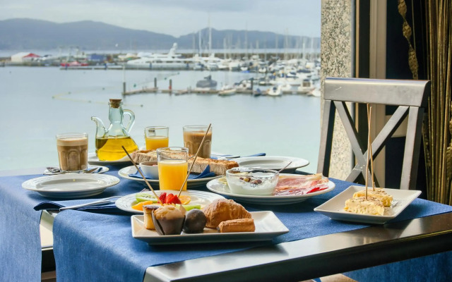 Hotel O Son Do Mar