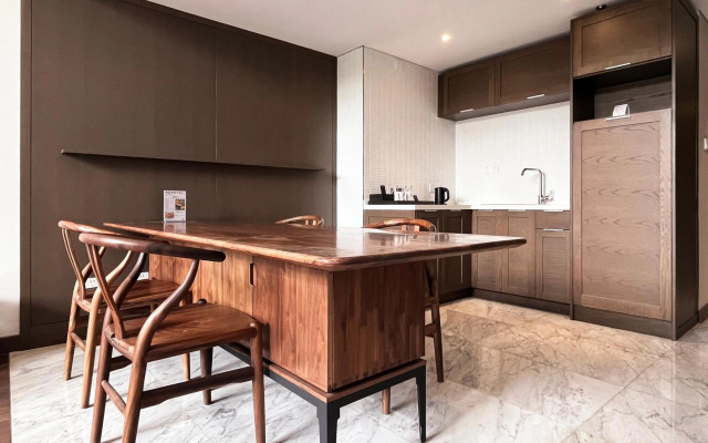 Novotel Suites Shanghai Hongqiao Hotel