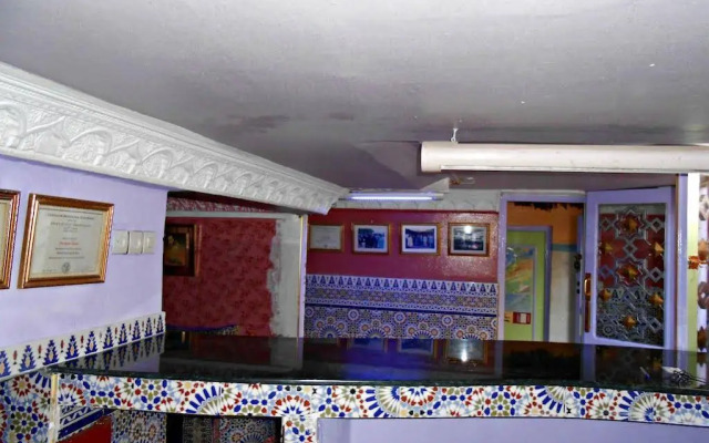 hotel belle vue zillis
