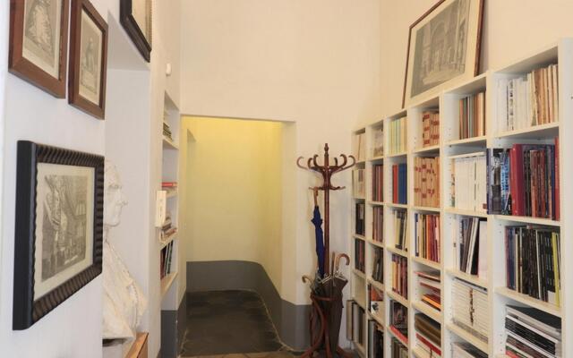 Enchanting 2BR Apt Near Pantheon Vatican