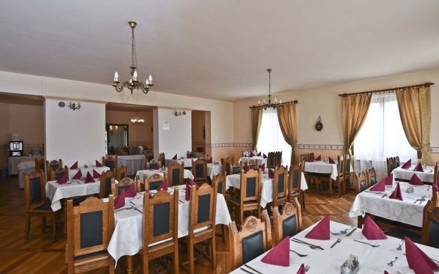 Hotel Rubinia