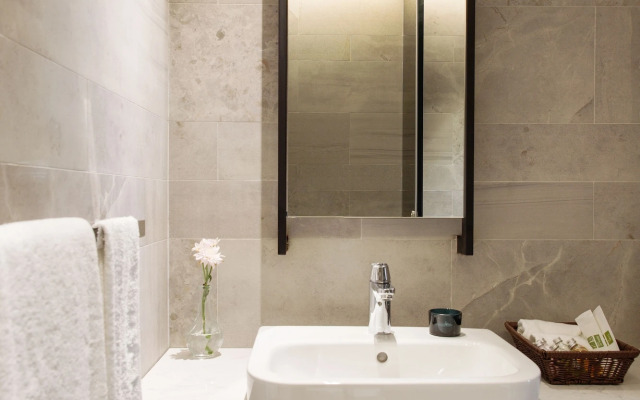 CHECK inn Taichung Zhongshan