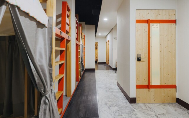 A-Shin Tainan Hostel