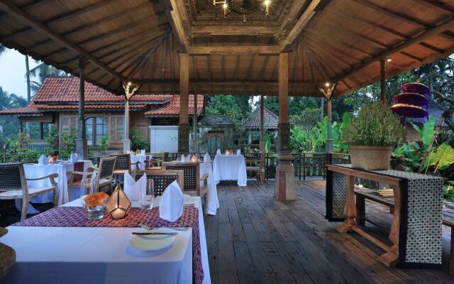 Pramana Watu Kurung Resort
