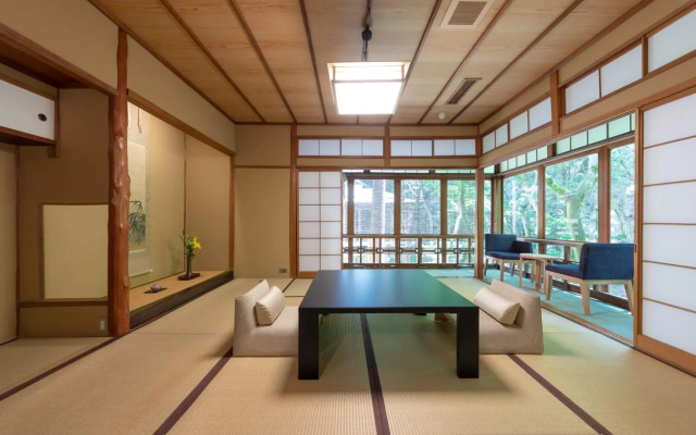 Tsukihitei Ryokan