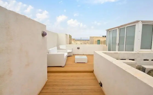 Vallettastay Skyline Sea View Studio