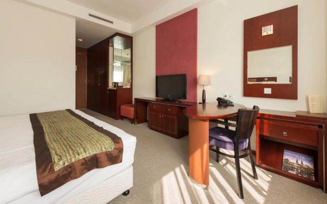 Shanghai Hotel Holland