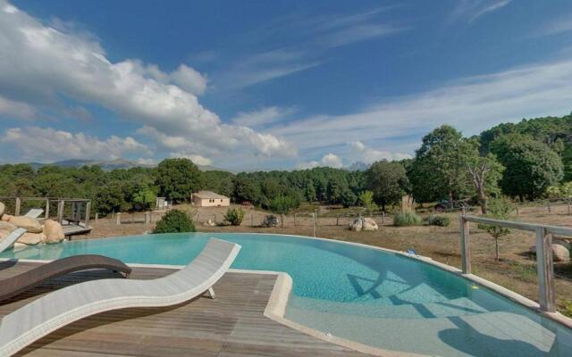 Les Hauts de Cavanello