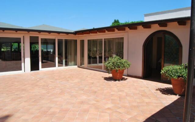 La Vignola Country Hotel