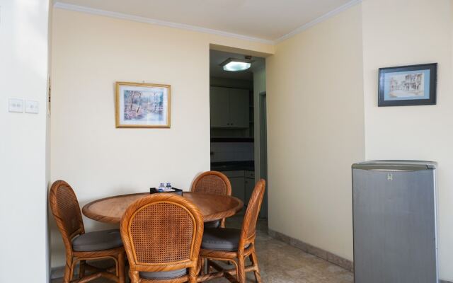 2BR with Pool View at Beverly Tower Apartment
