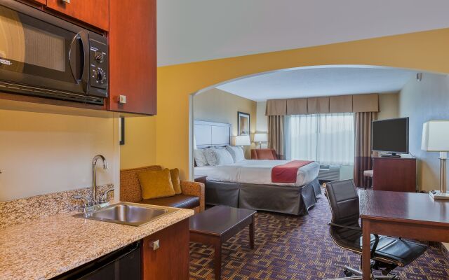 Holiday Inn Express Salinas by IHG