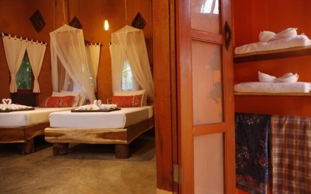 Kuraburi Greenview Resort